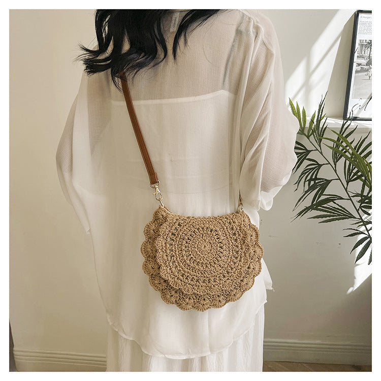 Hand-knotted shoulder bag Bowlift