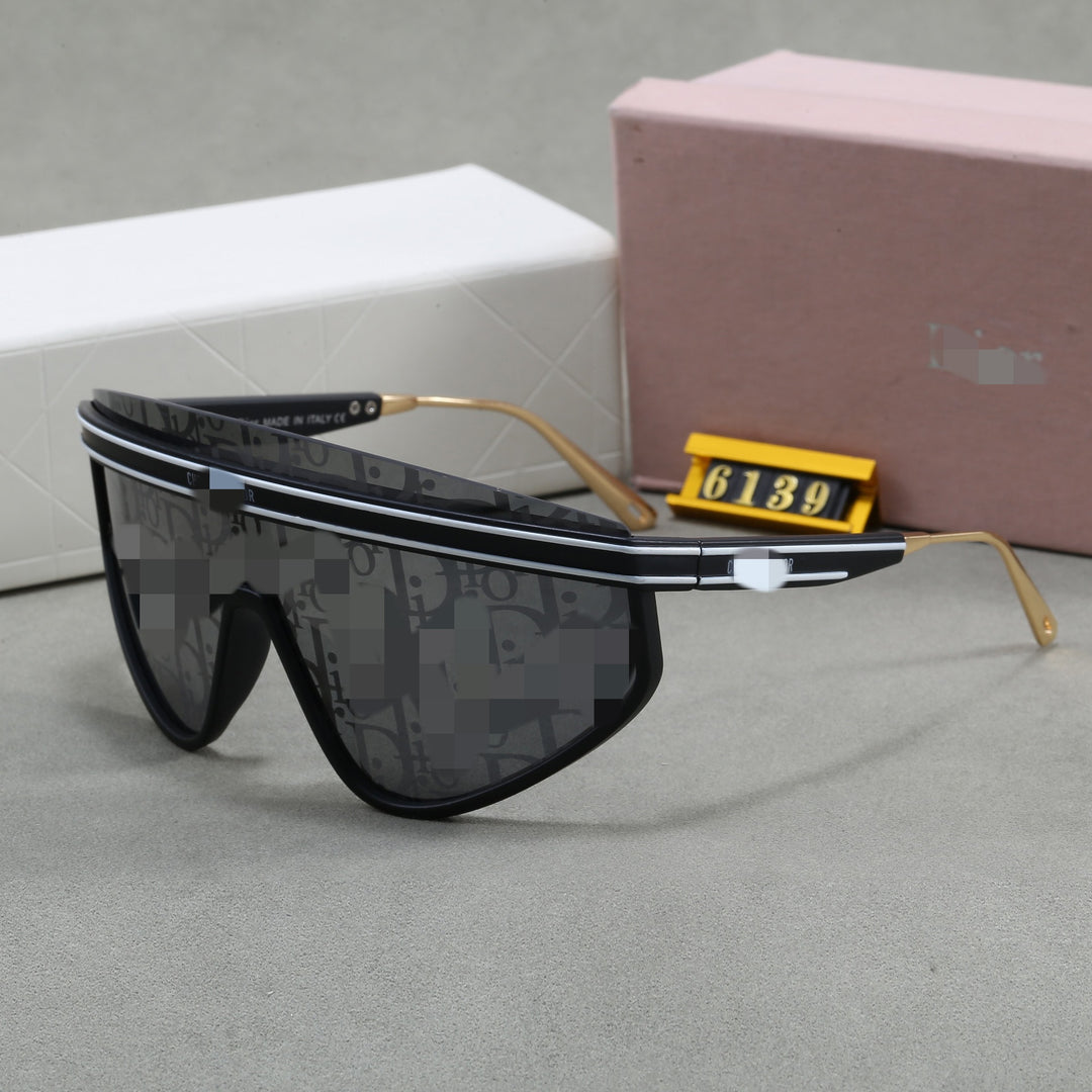 Ladies Cat-Eye Sunglasses with Modern Design Bowlift