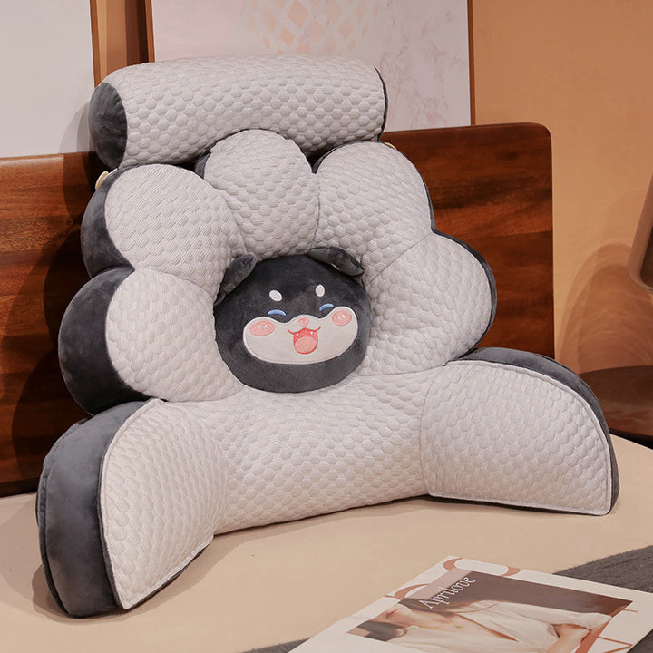 Seat cushion with ergonomic flower design Bowlift