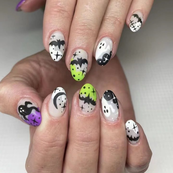 Creative Halloween-Themed Press-On Nail Art Bowlift