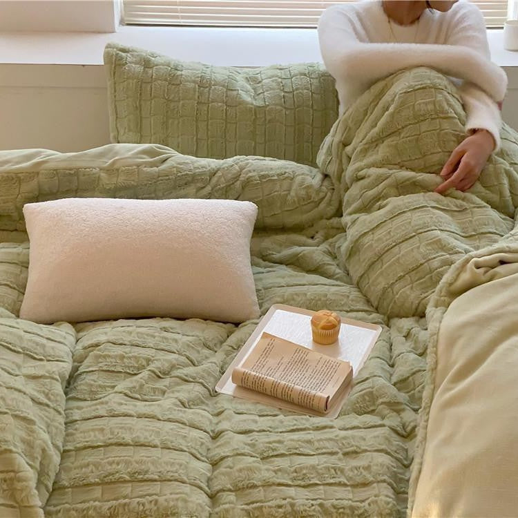 Fluffy Waffle-Quilted Bedset made of Microfiber