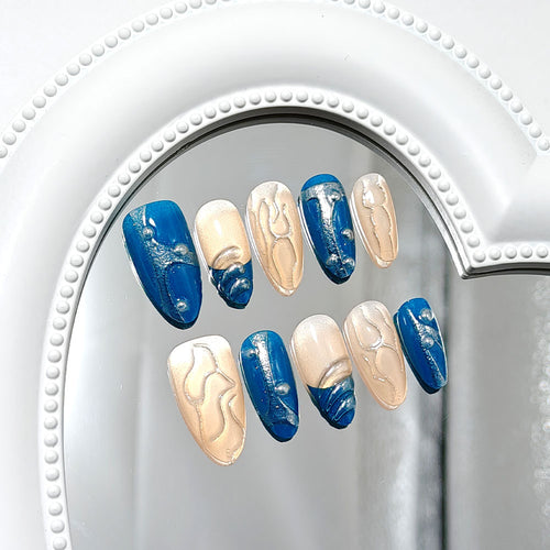 Artificial nails with luxurious wave design Bowlift