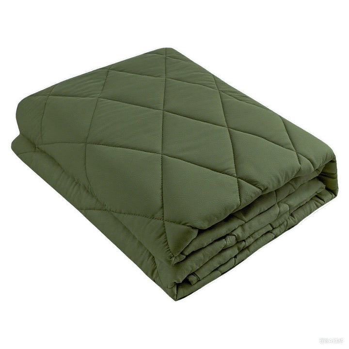Plush Quilted Blanket Bowlift