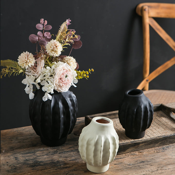 Decorative Vase Bowlift