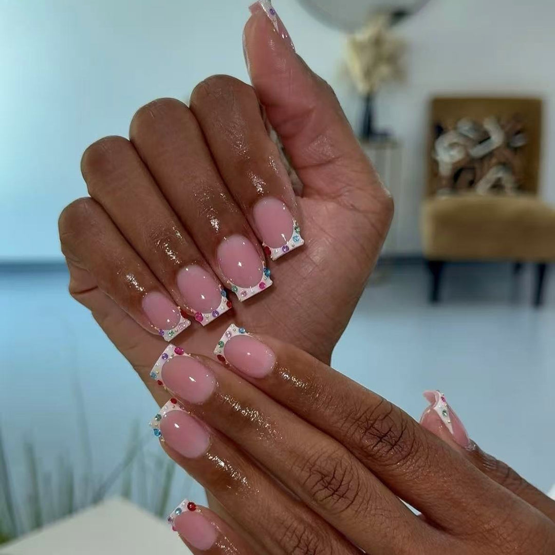 Nail art set with elegant rhinestone decorations and fashionable French design Bowlift