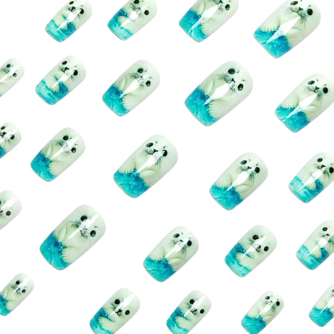 3D Seal-Themed Nail Art Bowlift