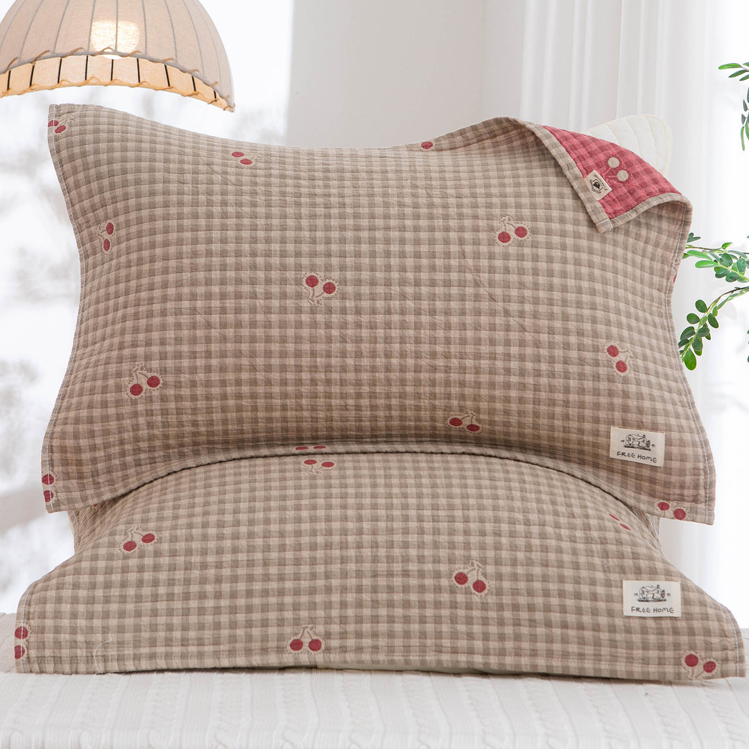 Women's pillowcase with modern checkered pattern Bowlift