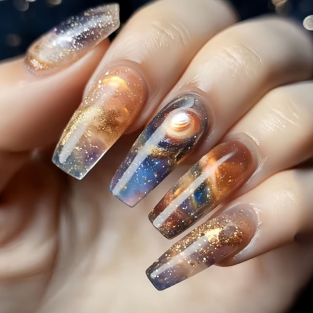 Artistic nail decorations with 3D designs Bowlift