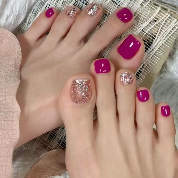Glamorous Foot Art Nails Bowlift