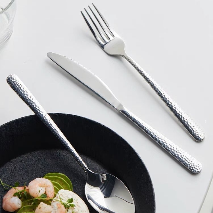 Noble Cutlery Set Bowlift