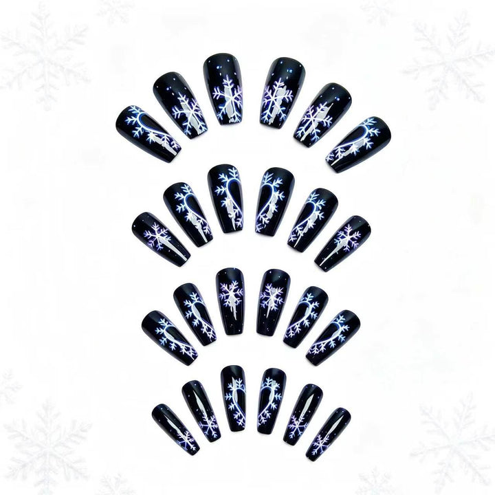 Artistic Snowflake-Pattern Nail Art Bowlift