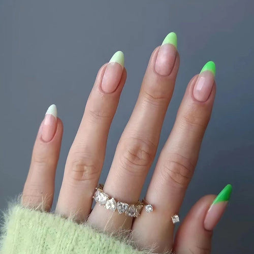 Artful nail extensions with trendy ombre color Bowlift