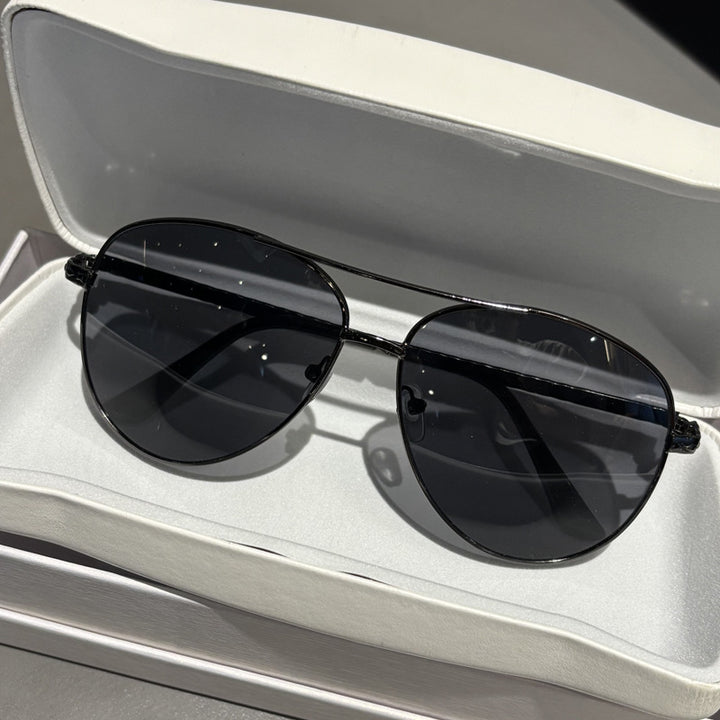 Aviator Style Sunglasses Bowlift