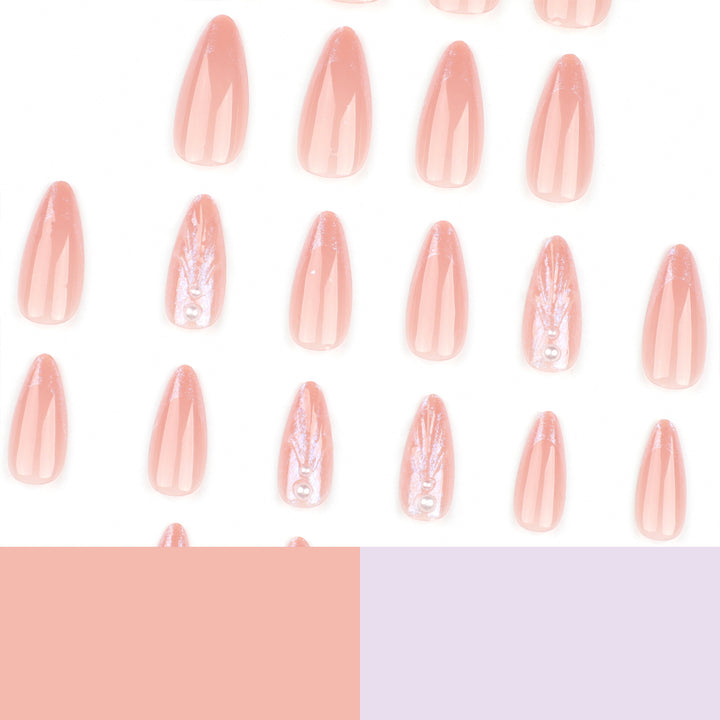 Artificial nail art with curved design Bowlift