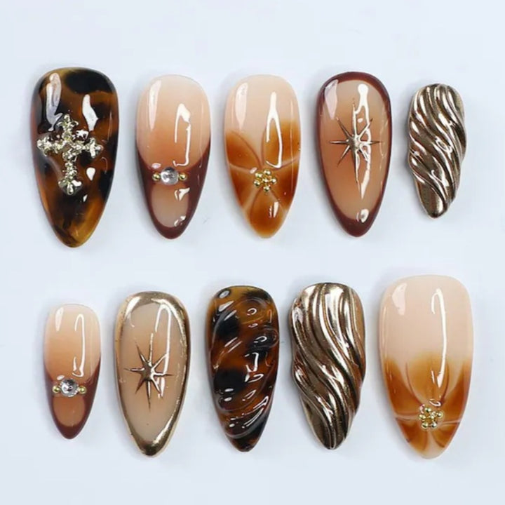 Artistic Floral and Star-Embellished Press-On Nail Set Bowlift
