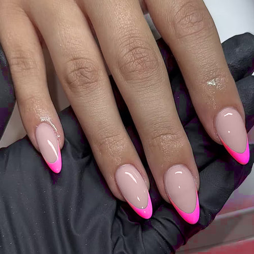 Elegant Stiletto Press-On Nails Bowlift