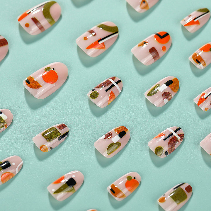 Artificial nails with geometric design Bowlift