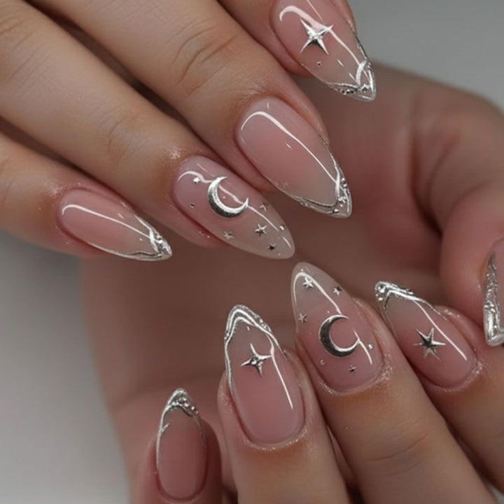 Elegant artificial nails with floral accents Bowlift