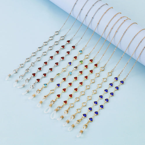 Heart-Shaped Eyewear Chain Bowlift