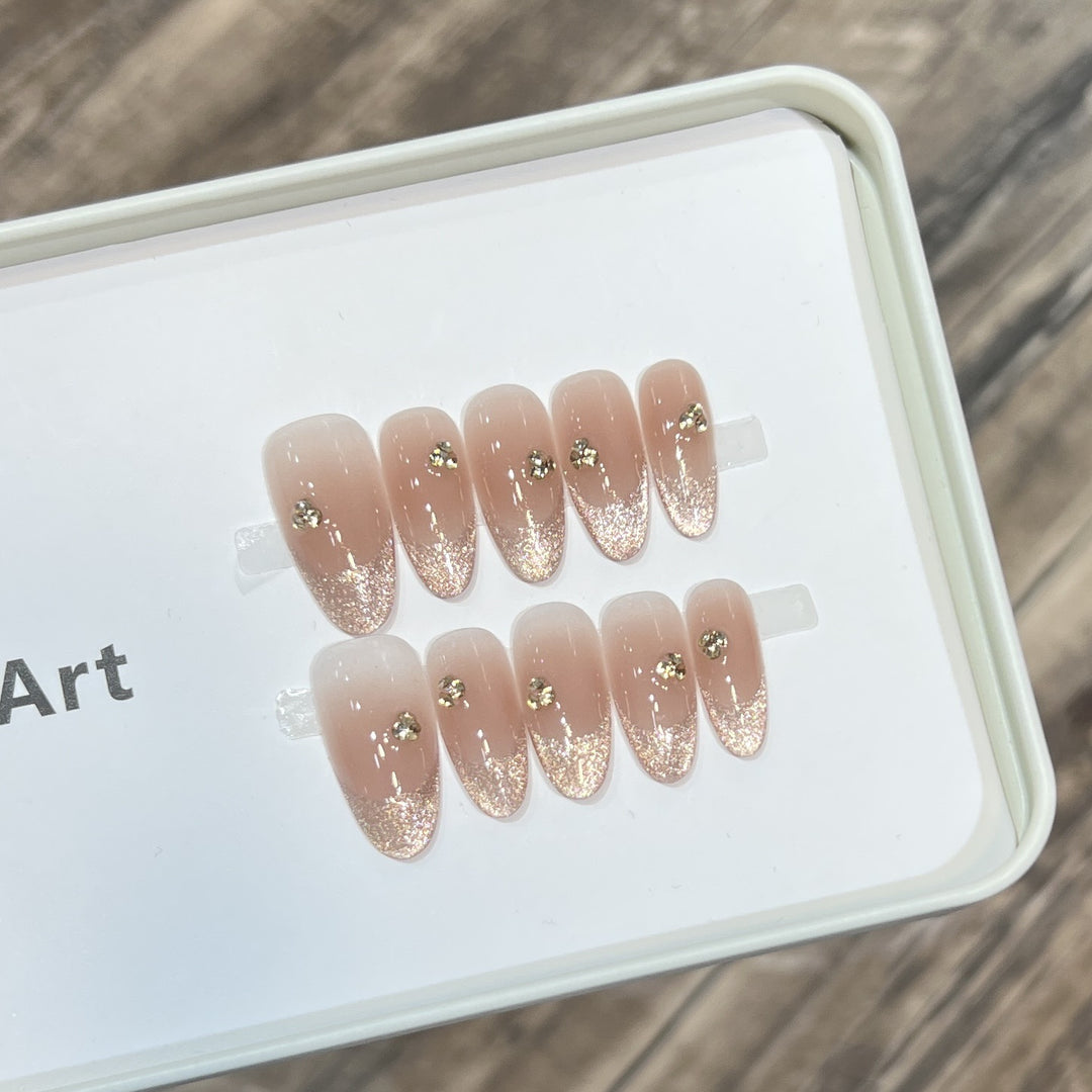 Elegant Glitter-Accent Press-On Nail Set Bowlift