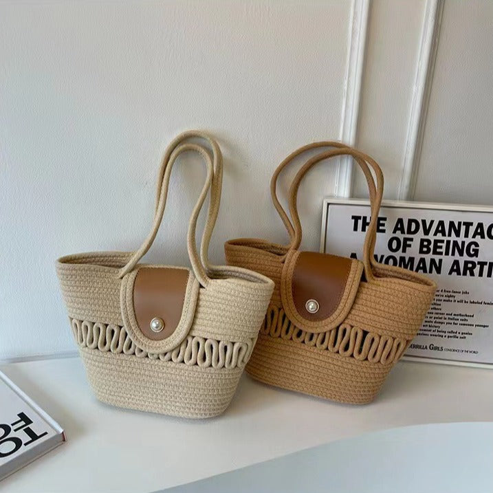 Handcrafted basket bag with elegant leather trim Bowlift