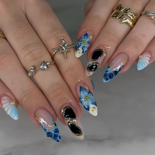 Artificial nails with exclusive floral and elegant 3D accents Bowlift
