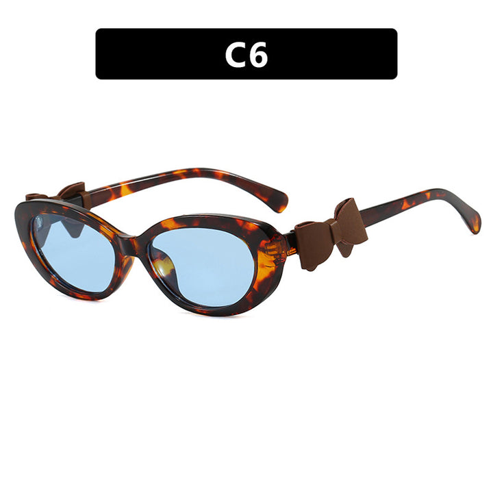 Women's fashionable sunglasses with playful bow design Bowlift