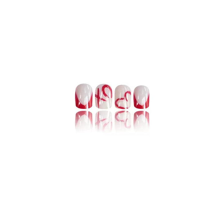 Artificial nail set with romantic heart design and stylish accents Bowlift