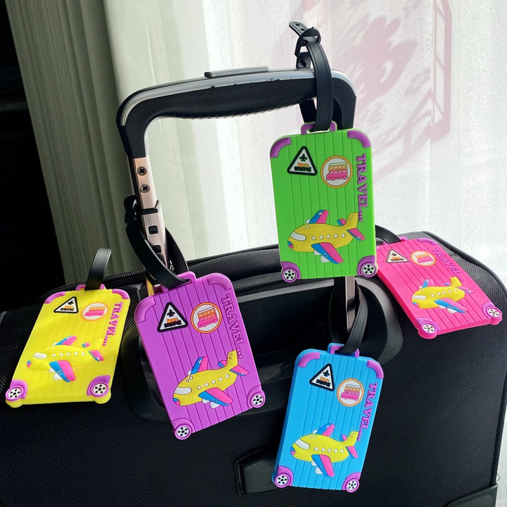 Travel-themed Luggage Tag Bowlift