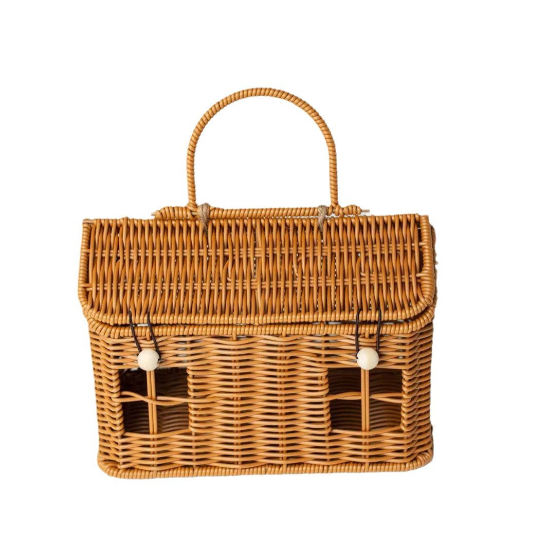 Ladies Handmade Picnic Basket Bowlift