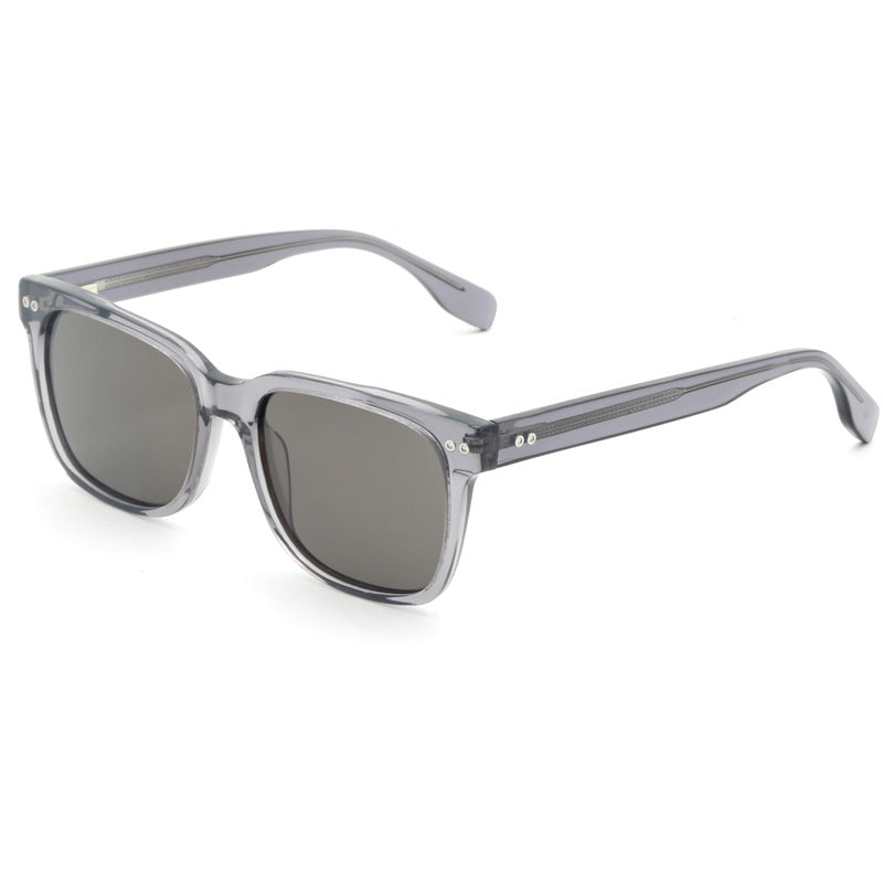 Women's Fashion Sunglasses in Elegant Tortoiseshell Design Bowlift