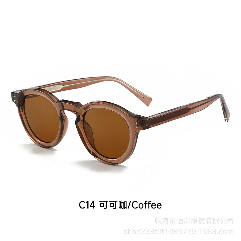 Ladies sunglasses in modern and unique design Bowlift