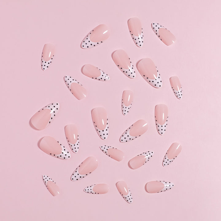 Stylish Polka Dot Design Press-On Nails Bowlift