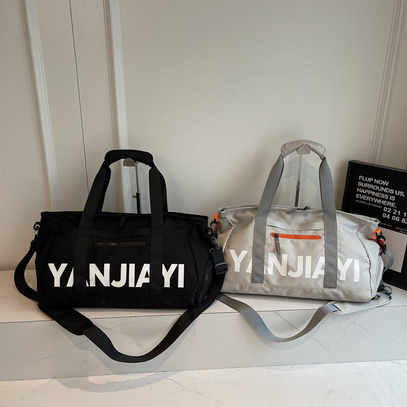 Sporty travel bag with mesh structure and practical compartments Bowlift