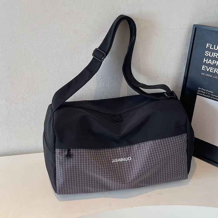 Waterproof Multi-Pocket Gym Duffle Bowlift