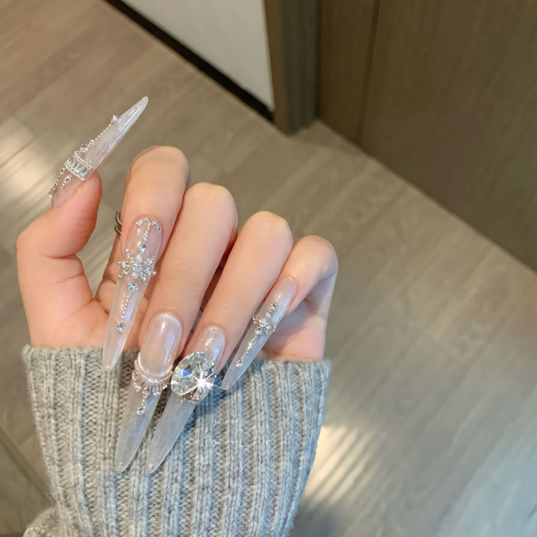Premium Rhinestone-Embellished Press-On Nail Set Bowlift