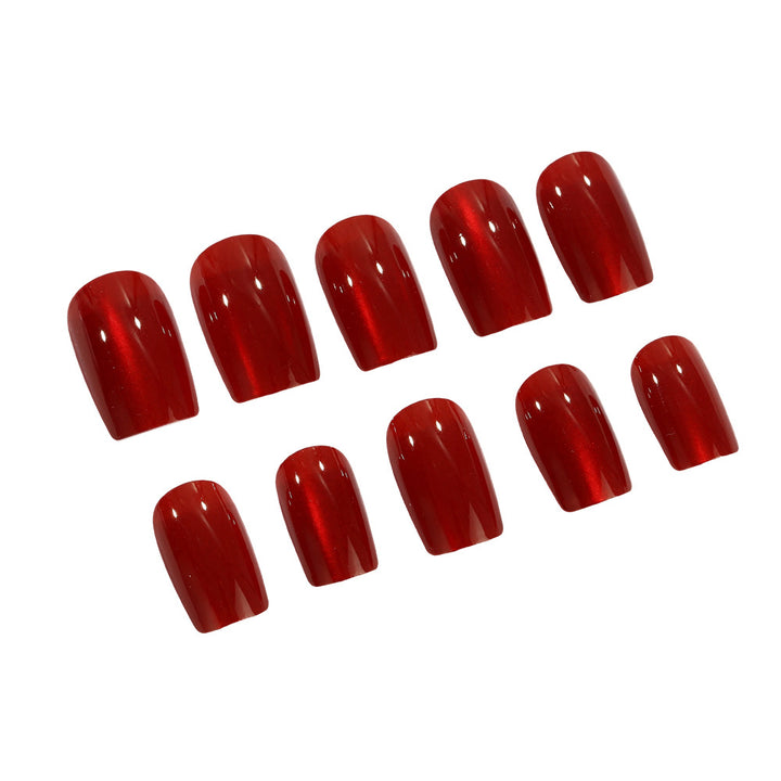 Artificial nails in elegant shine design Bowlift