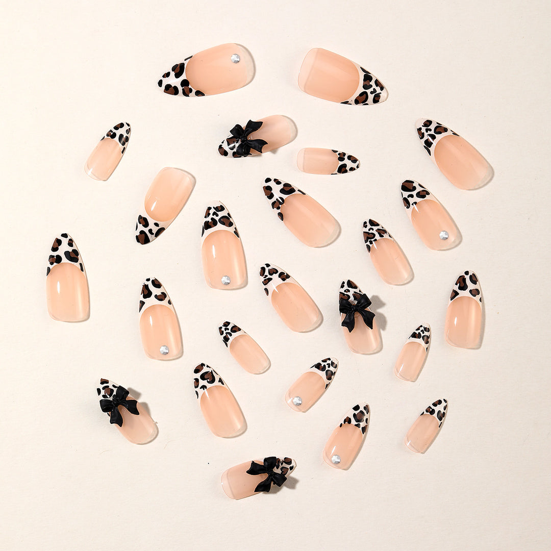 Decorative Leopard Print Nail Art Set Bowlift