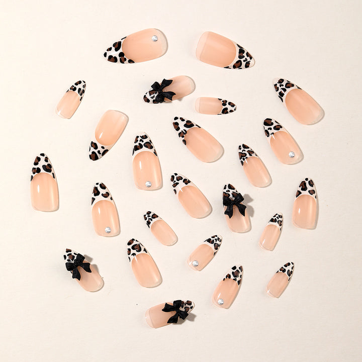 Decorative Leopard Print Nail Art Set Bowlift