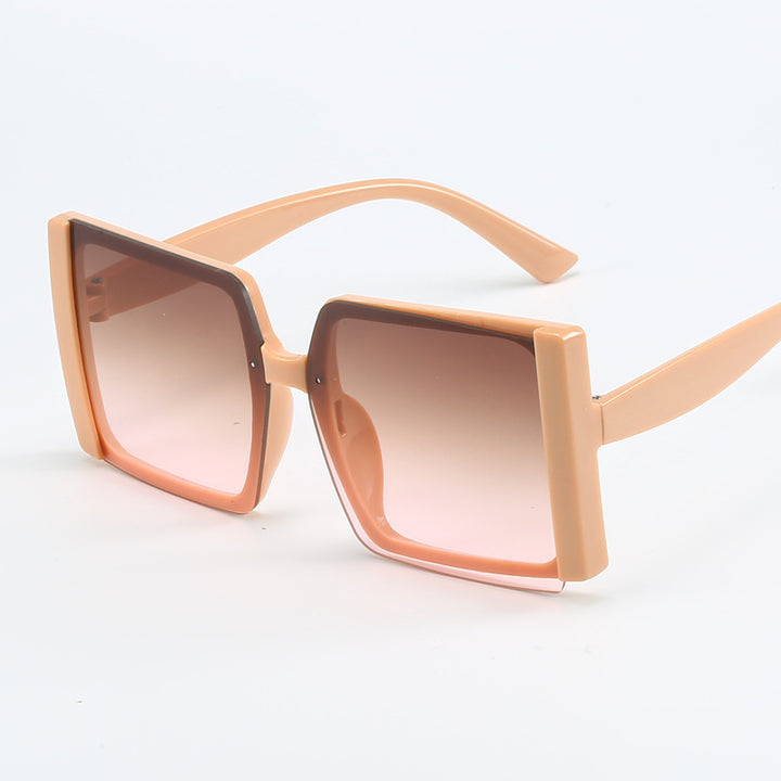 Ladies Oversized Sunglasses with Gradient Bowlift