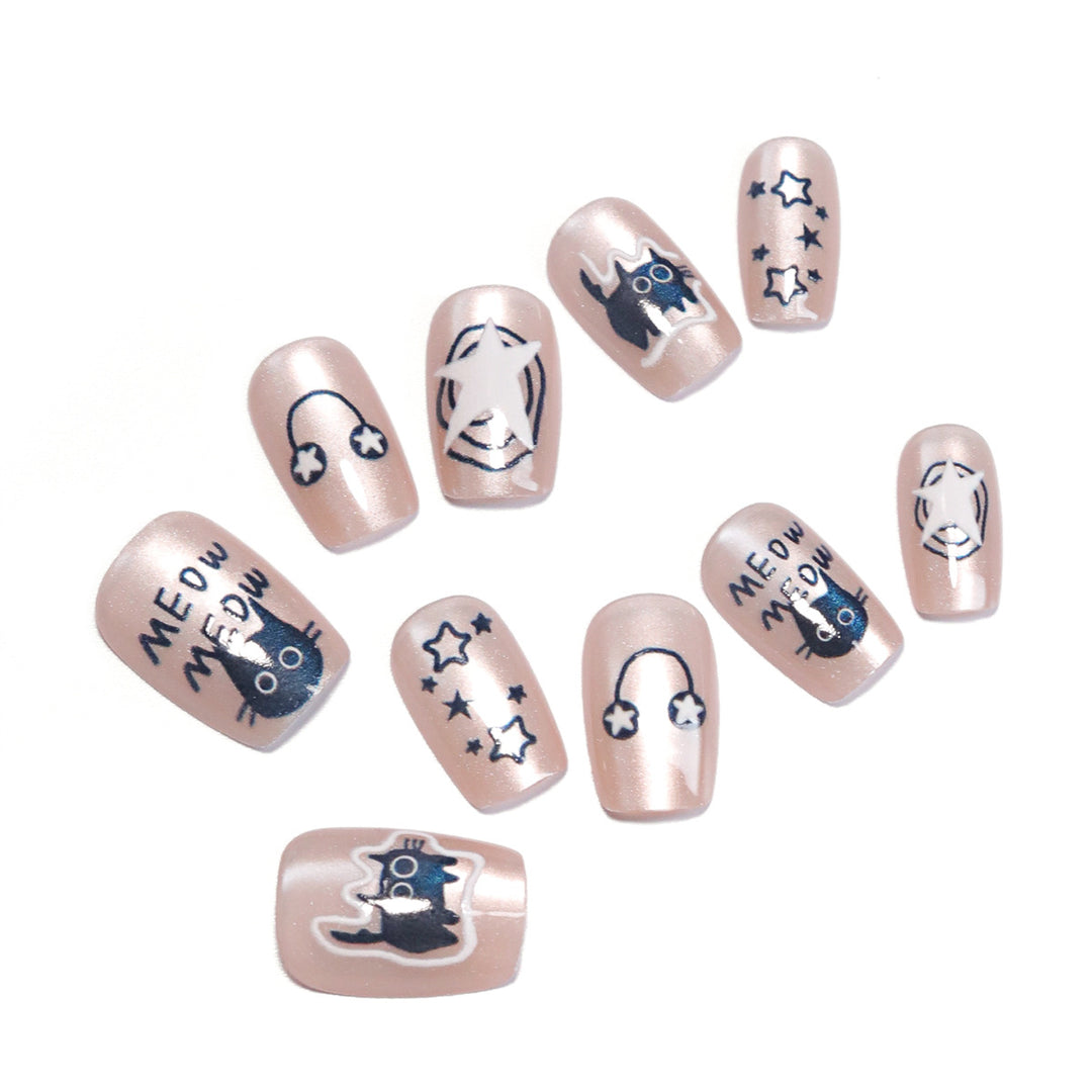 Artificial nail art with cat designs Bowlift