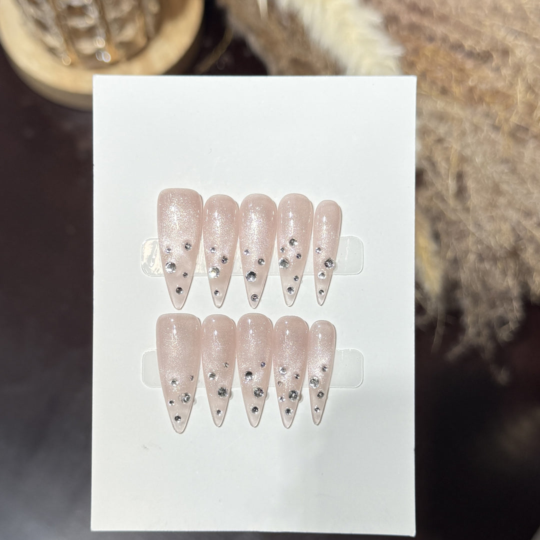 Elegant Rhinestone-Embellished Stiletto Press-On Nails Bowlift