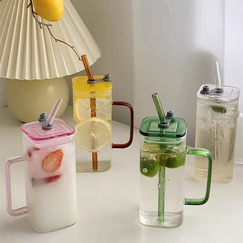 Women's drinking container with innovative lid system and integrated straw Bowlift