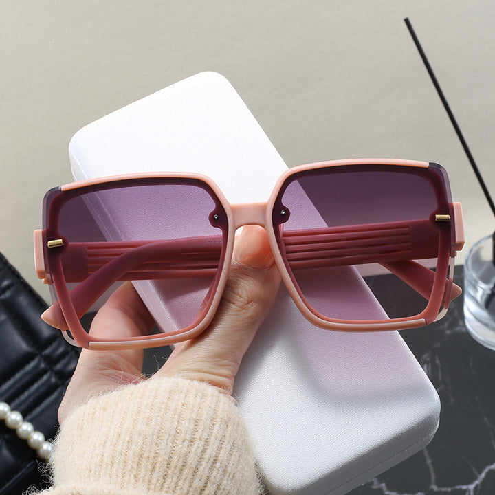 Women's square sunglasses with trendy geometric design Bowlift