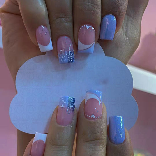 Artistic Press-On Nail Set with Heart and Glitter Design Bowlift