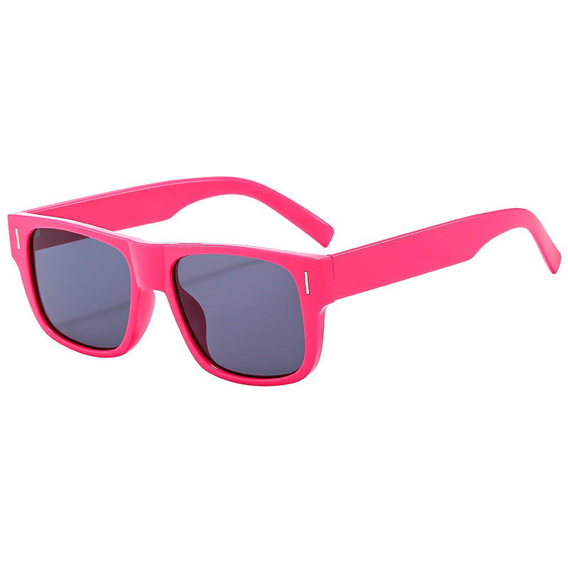 Women's sunglasses in a modern square design Bowlift