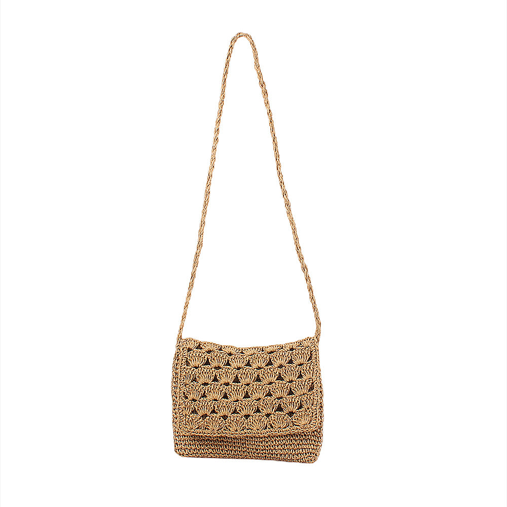 Handcrafted Shoulder Bag Made from Braided Natural Material Bowlift