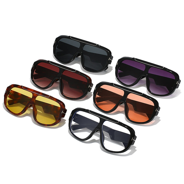 Ladies sporty sunglasses with stylish full rim design Bowlift