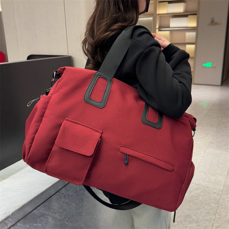 Sporty leisure and travel bag Bowlift