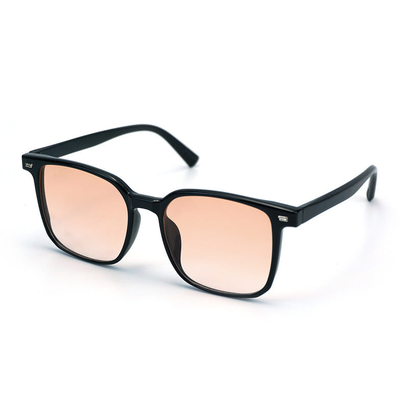 Women Square Sunglasses with Modern Accents Bowlift